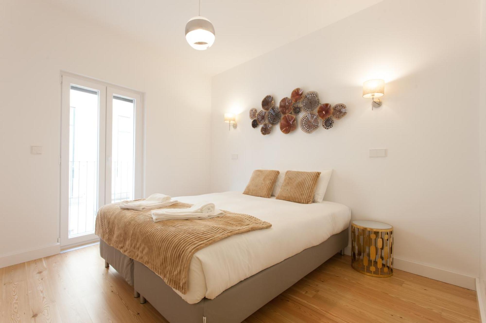 Mouraria Blue Three-Bedroom Apartment W/ Parking - By Lu Holidays Lissabon Exterior foto
